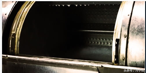 牛仔裤大牌都迷信了吗？相信神奇的数字“12”是终极*器武**