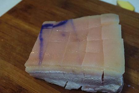 东坡肉和红烧肉是差不多的吗,樱桃肉红烧肉东坡肉的区别