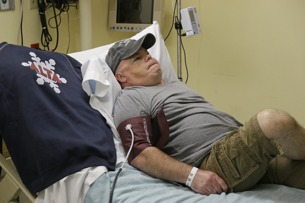 第一例基因治疗改变DNA治罕病！美科学家实验体内基因编辑