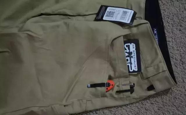 军鸟速干战术裤真实测评，错过这条裤子一定会后悔！