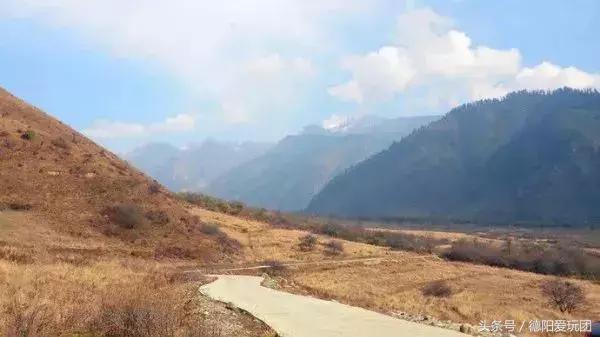 德阳爱玩团:雅安有个小县城要逆天!满足你所有的幻想