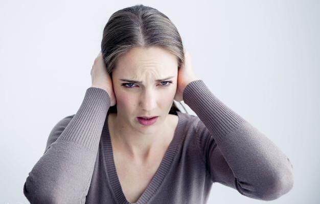 中医耳鸣是什么原因引起的,中医治耳鸣最好方法