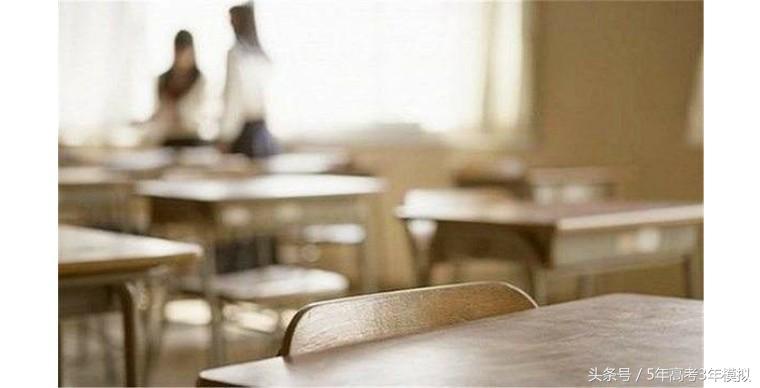 睡眠少怎么上课不困,上课犯困掐哪里能清醒