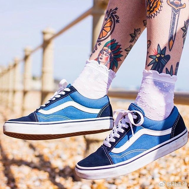 打死我也不信，一双Vans也能炒到一万块钱……