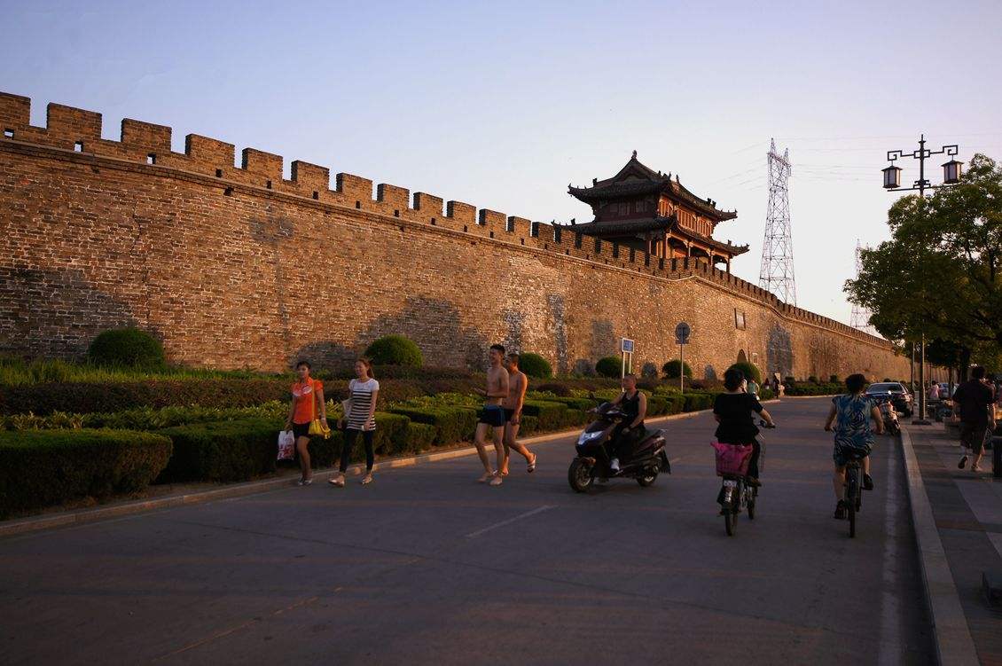 湖北这个古城,刘备三顾茅庐于此,50余处三国历史文化遗址遗迹