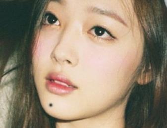 下巴有痣痣上长毛代表什么,痣上长毛了是什么原因