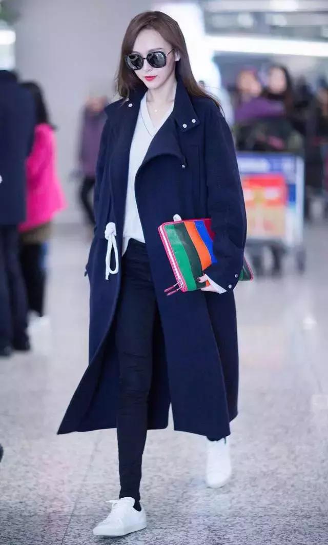 英国公主大衣,英国公主穿搭大衣