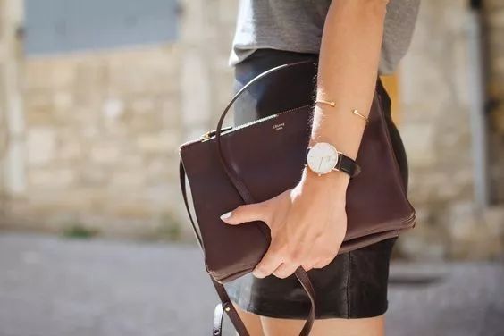 月入1w买20w的车,月薪5000的我是怎么存钱买房的