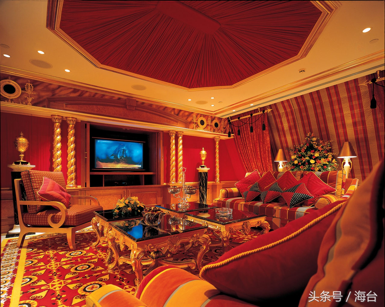 迪拜旅游住哪个酒店最便宜,迪拜顶级酒店体验价格多少