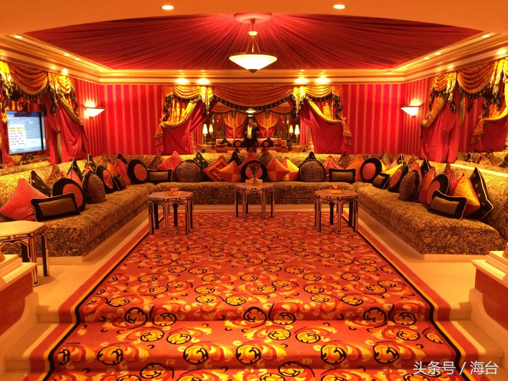 迪拜旅游住哪个酒店最便宜,迪拜顶级酒店体验价格多少