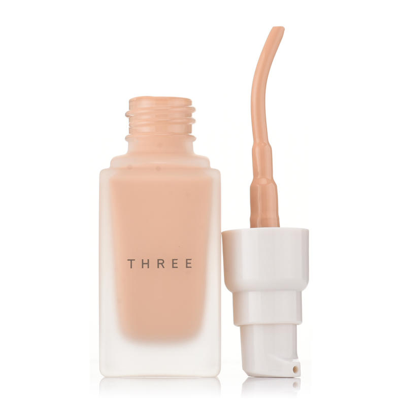 小方瓶粉底液轻薄持妆,轻薄持妆遮瑕粉底液