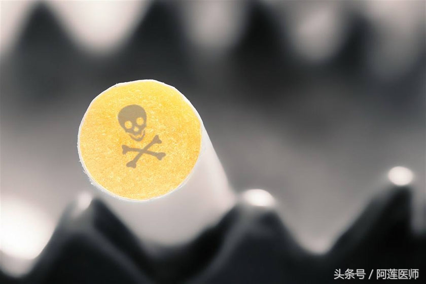阿莲医师：他15岁吸烟前半生一事无成，38岁戒烟后半生重拾信心！
