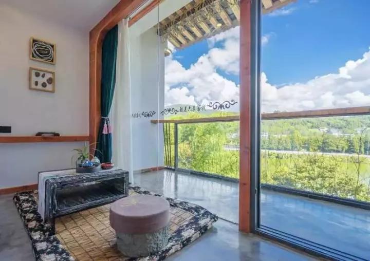 发发呆走走神：和顺这些客栈哪一间是你的菜？