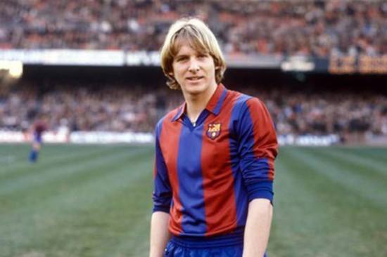 与马拉多纳齐名的足球明星,与马拉多纳同时期的英国超级球星