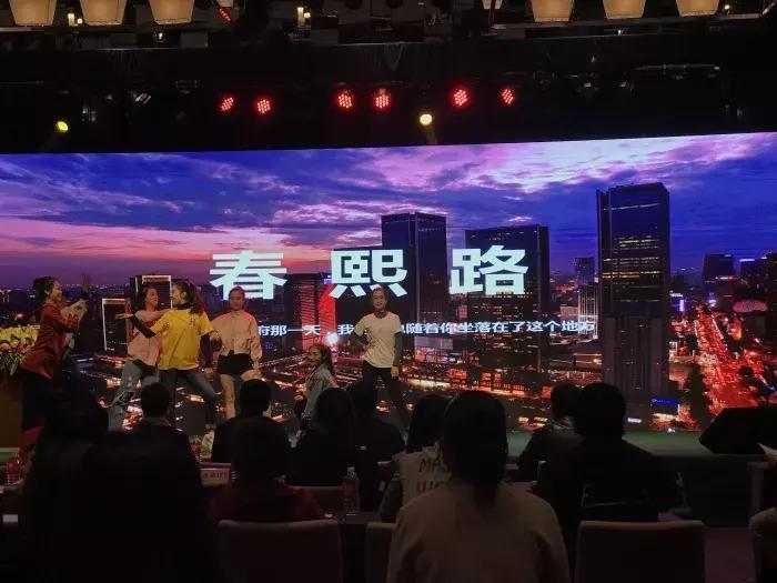 成都人不逛春熙路逛哪里,外地人眼中的成都春熙路