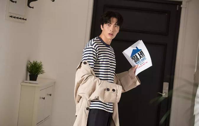 9分韩剧《今生是第一次》，看面瘫男主如何变身醋王！