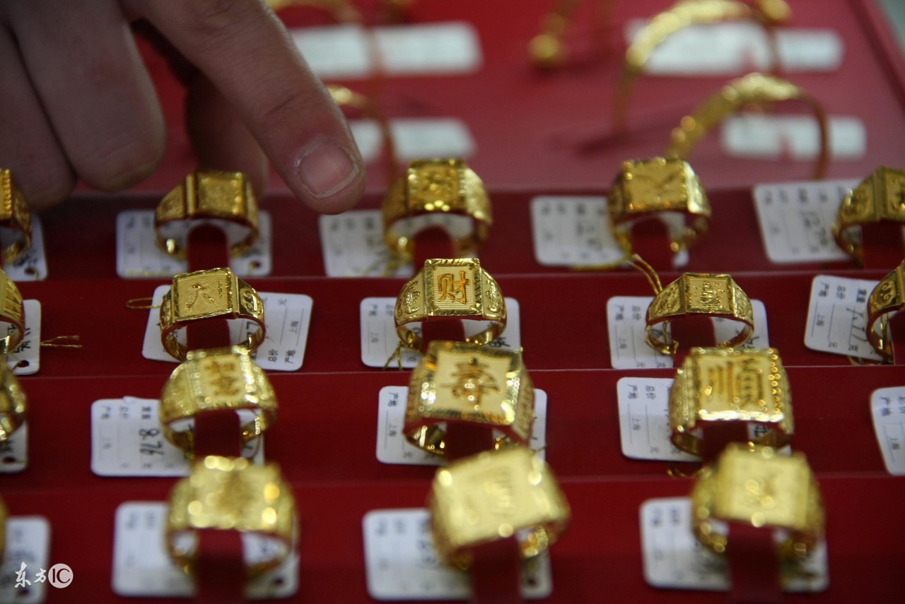 一百个烂手机能炼出多少金子,100个旧手机熔化成金子