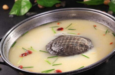 媳妇怀孕了婆婆要给她吃的东西,老婆怀孕了爸妈给送吃的