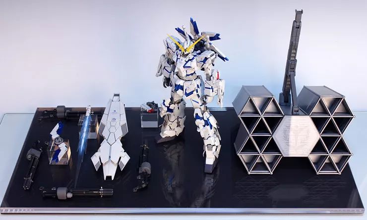 沉浸式拼装完美蓝色独角兽高达,独角兽高达拼装模型推荐学生党