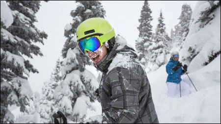 这么冷的天你穿对冲锋衣了吗