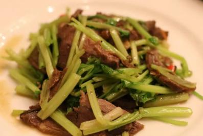 上海这家突然走红的本帮菜馆,米其林最好的本帮菜馆