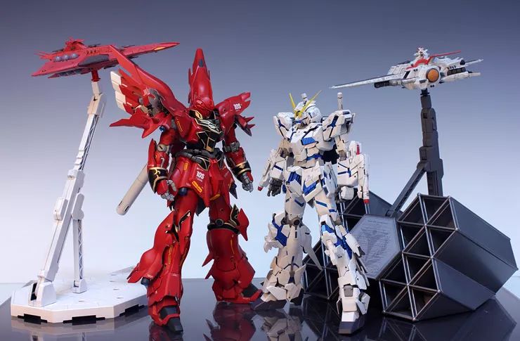 沉浸式拼装完美蓝色独角兽高达,独角兽高达拼装模型推荐学生党