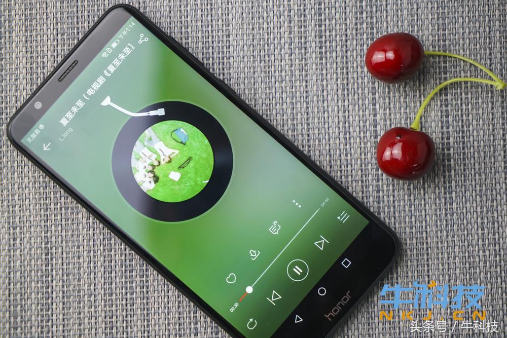 荣耀畅玩7x评测,荣耀7x的千元手机