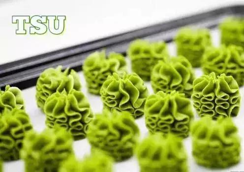 批评一下这种蛋糕,下手这么重!材料不要钱么