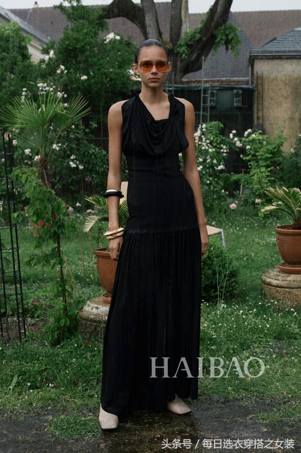 刘诗诗杨幂衣品,刘诗诗衣品逆生长