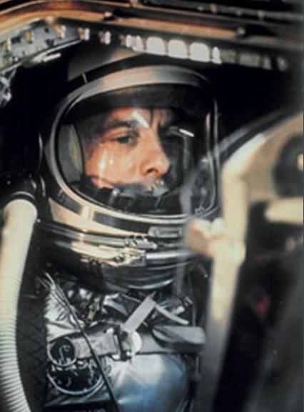 人类第1个进入太空的宇航员,动物界十大太空宇航员