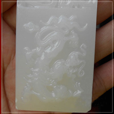 怎样鉴别翡翠玉石的真假与好坏,怎样鉴别玉石真假最好方法