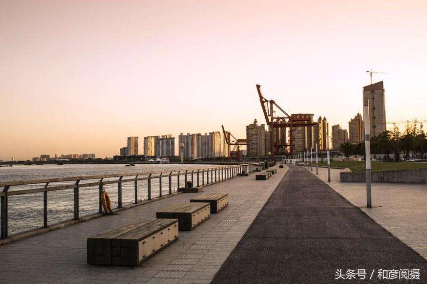 上海最新十大免费景点推荐,上海最新十大免费景点推荐一下