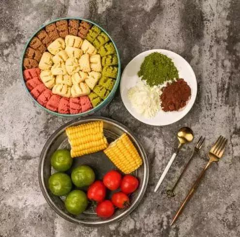 批评一下这种蛋糕,下手这么重!材料不要钱么