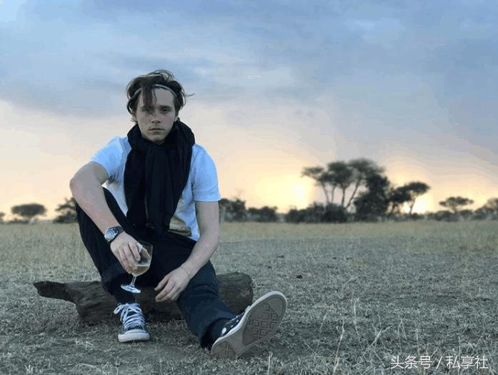 贝克汉姆最新款鞋,布鲁克林贝克汉姆的鞋子