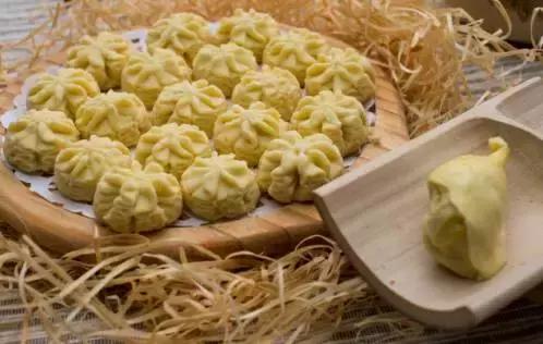 批评一下这种蛋糕,下手这么重!材料不要钱么