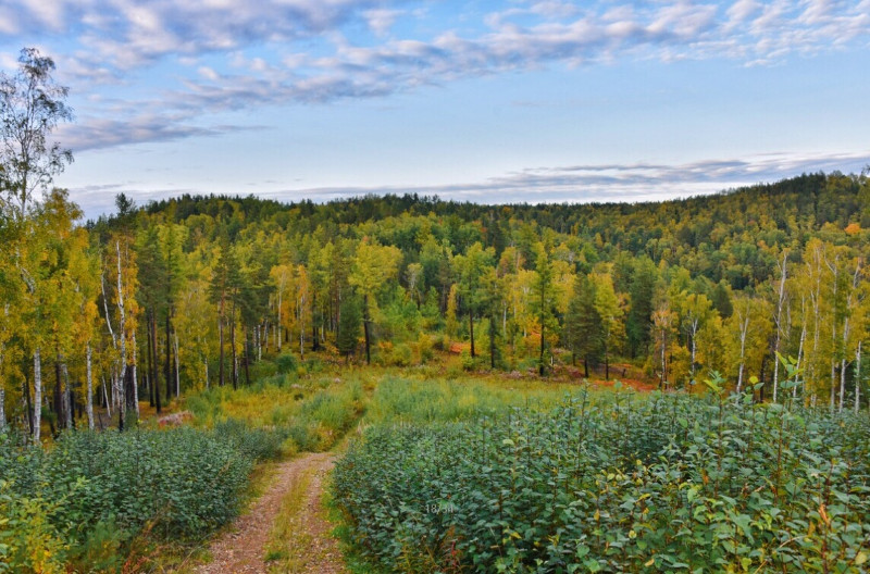 旅游景点贝尔加湖,如梦似幻的旅行