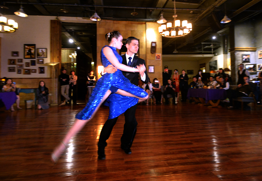 探戈舞世界大师来渝,探戈大师的经典探戈舞