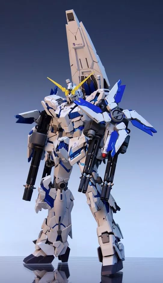 沉浸式拼装完美蓝色独角兽高达,独角兽高达拼装模型推荐学生党