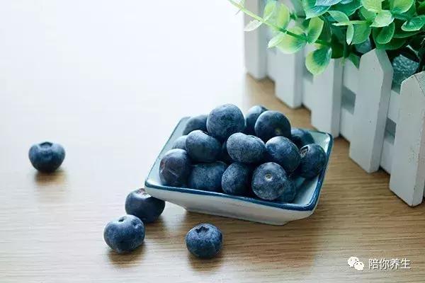 吃蓝莓能恢复视力吗,吃蓝莓可以抗氧化吗