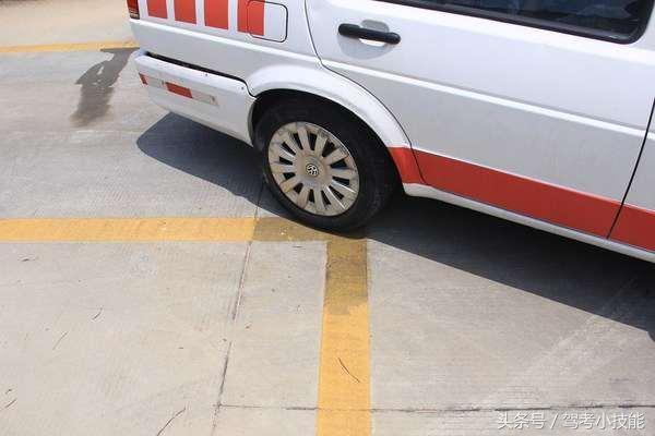 驾考科二失误,驾考始终压线是什么原因