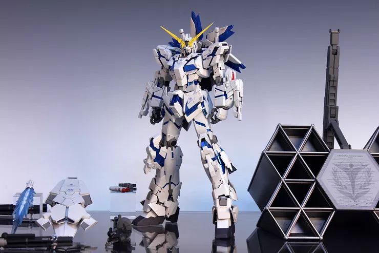 沉浸式拼装完美蓝色独角兽高达,独角兽高达拼装模型推荐学生党