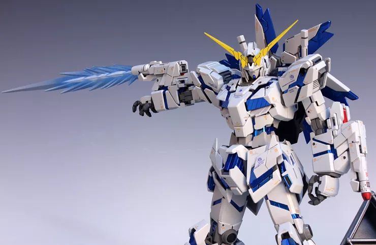 沉浸式拼装完美蓝色独角兽高达,独角兽高达拼装模型推荐学生党