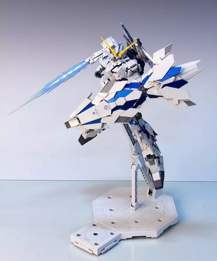 沉浸式拼装完美蓝色独角兽高达,独角兽高达拼装模型推荐学生党
