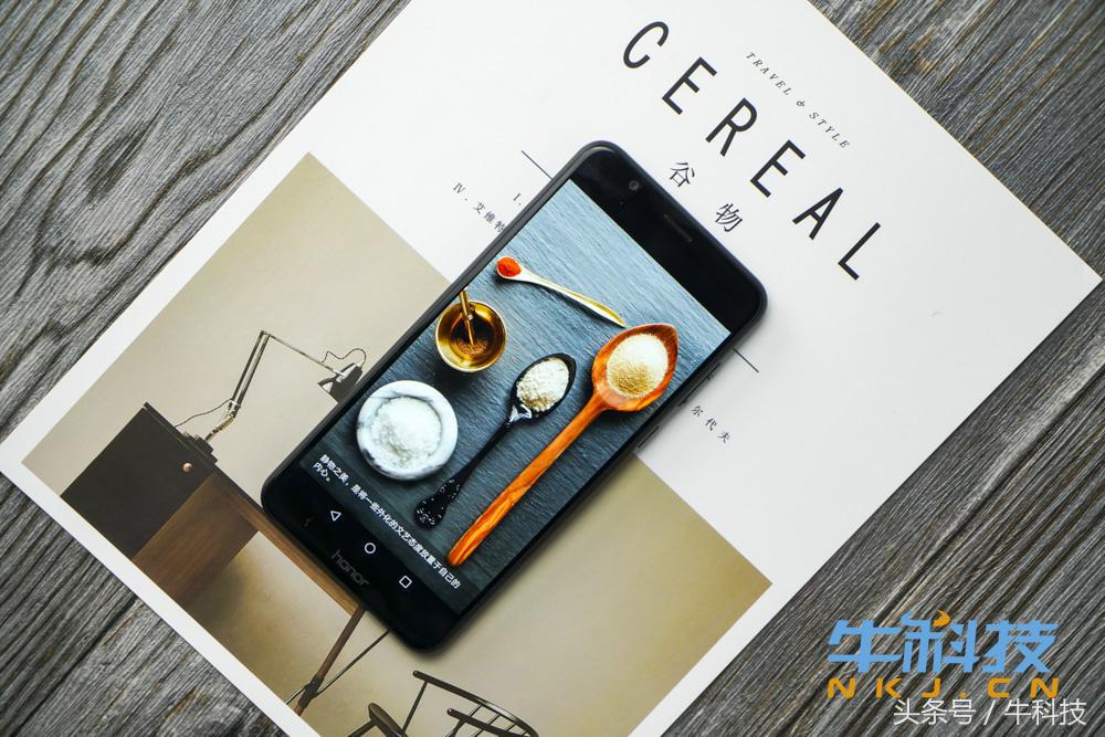 荣耀畅玩7x评测,荣耀7x的千元手机