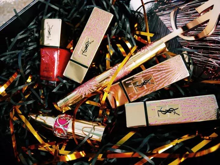 2017年圣诞限定口红香奈儿,2021圣诞限量款口红ysl