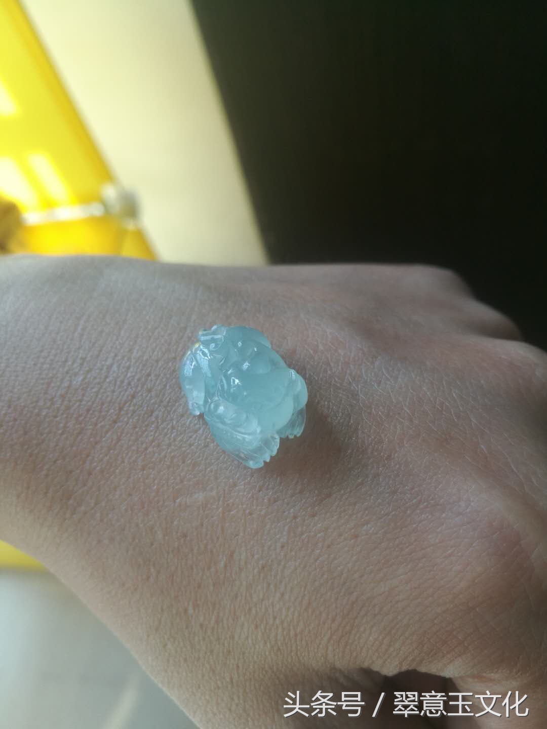 翡翠貔貅的正确佩戴方法,开光貔貅佩戴真的有效果么