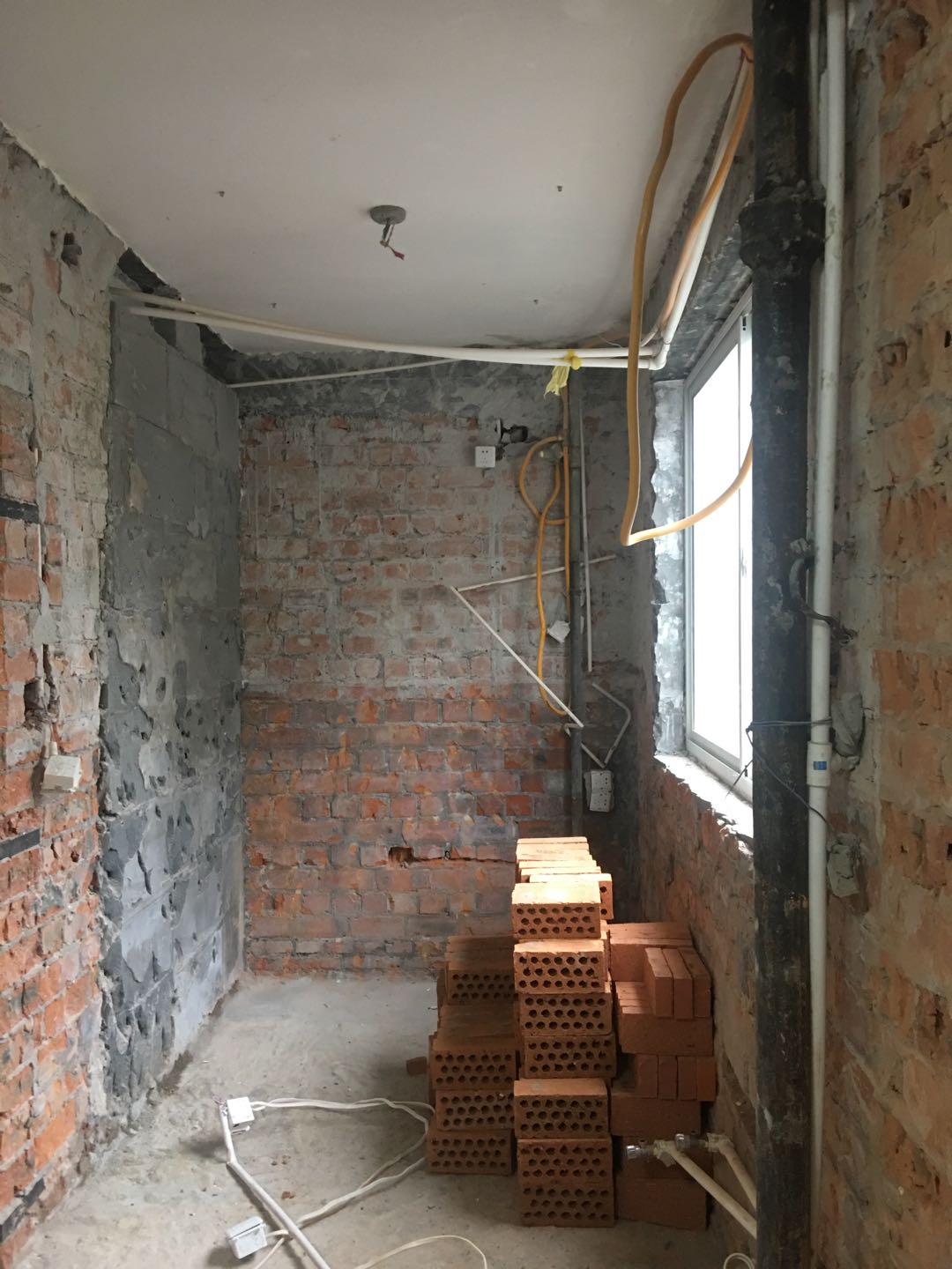 房屋装修大头钱花在哪,新房装修费用贵还是便宜