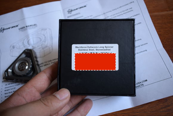 国外枪支配件企业不务正业,用枪支钢材做了一款指尖陀螺