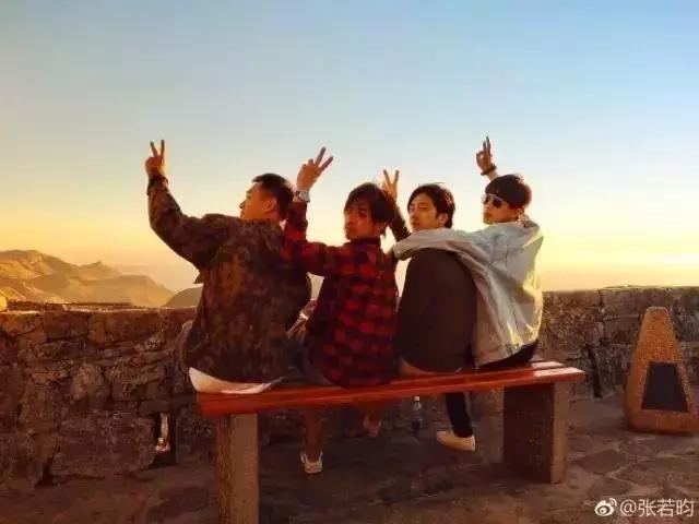 他花16年学会跟狮子交谈，而你花10天懂得了他的执著！