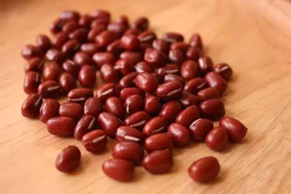 睡前简单六步瘦腿燃脂消灭小肚子,吃什么瘦腿上的脂肪